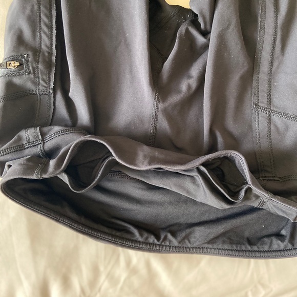 LULULEMON RUN TOP SPEED CROP SIZE 6 - Picture 4 of 6